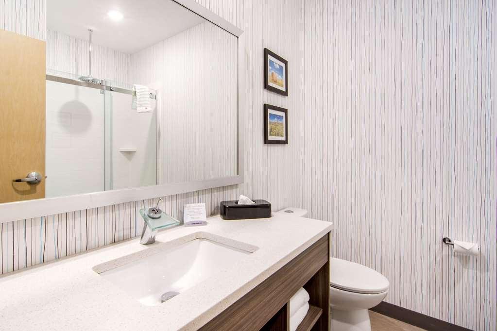 Comfort Inn & Suites North Battleford Ngoại thất bức ảnh