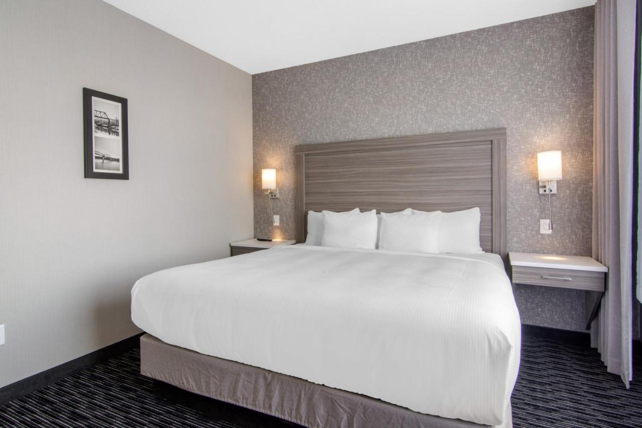 Comfort Inn & Suites North Battleford Ngoại thất bức ảnh