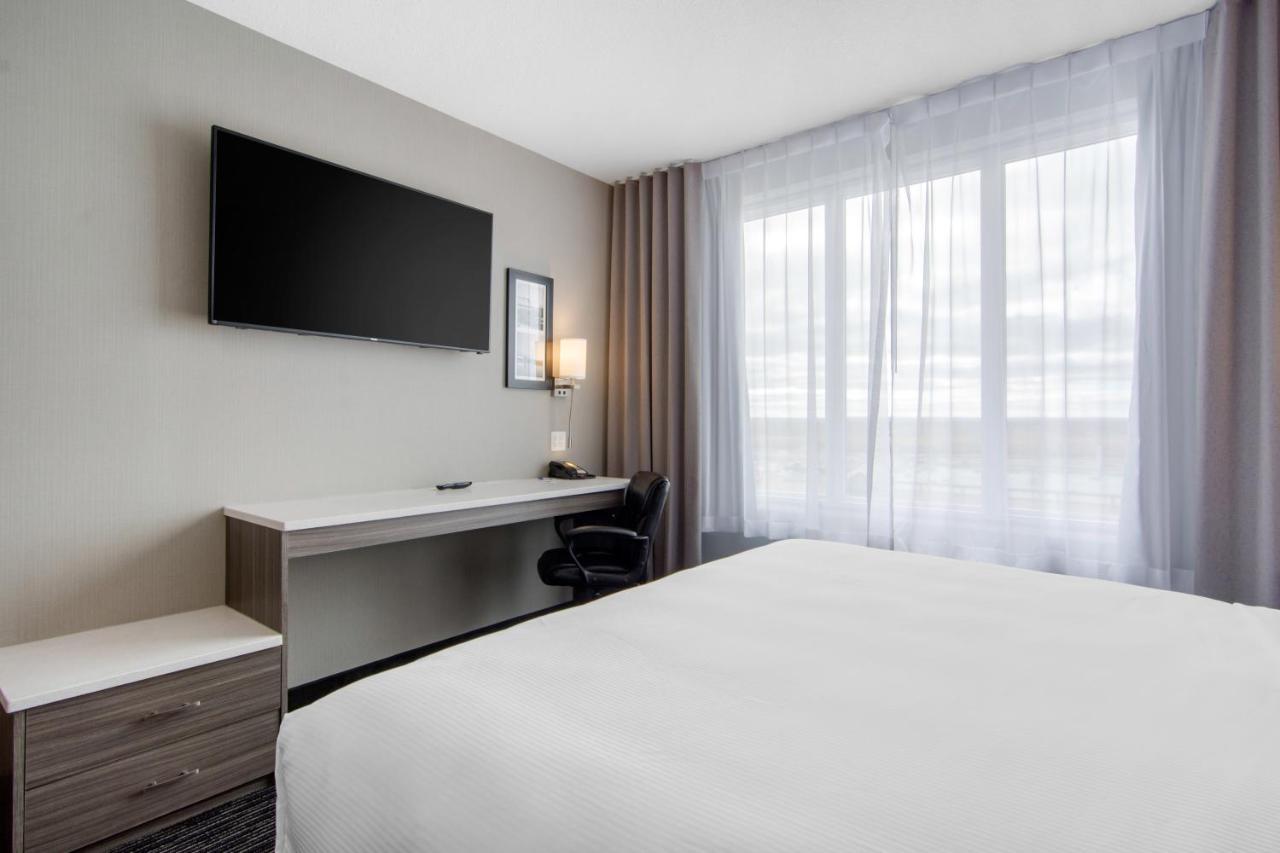 Comfort Inn & Suites North Battleford Ngoại thất bức ảnh