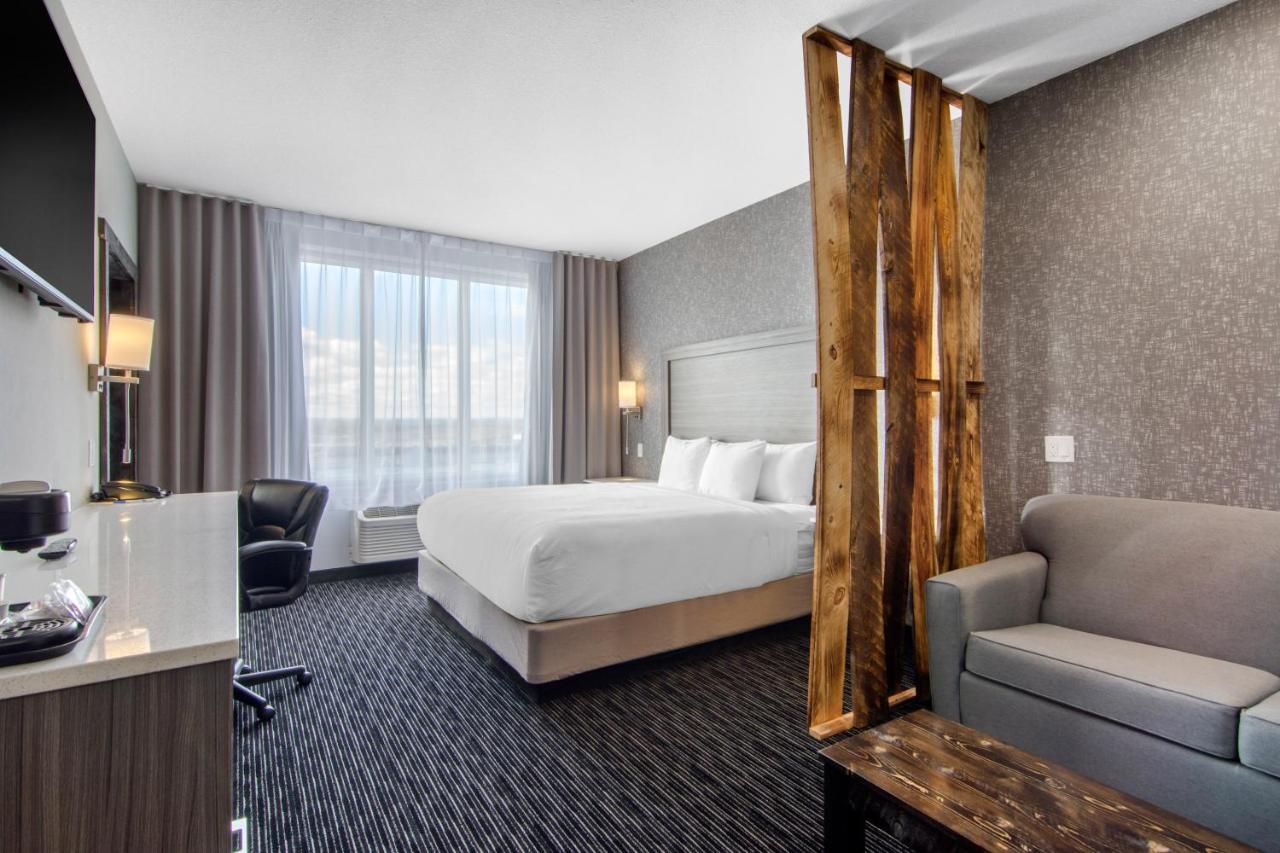 Comfort Inn & Suites North Battleford Ngoại thất bức ảnh