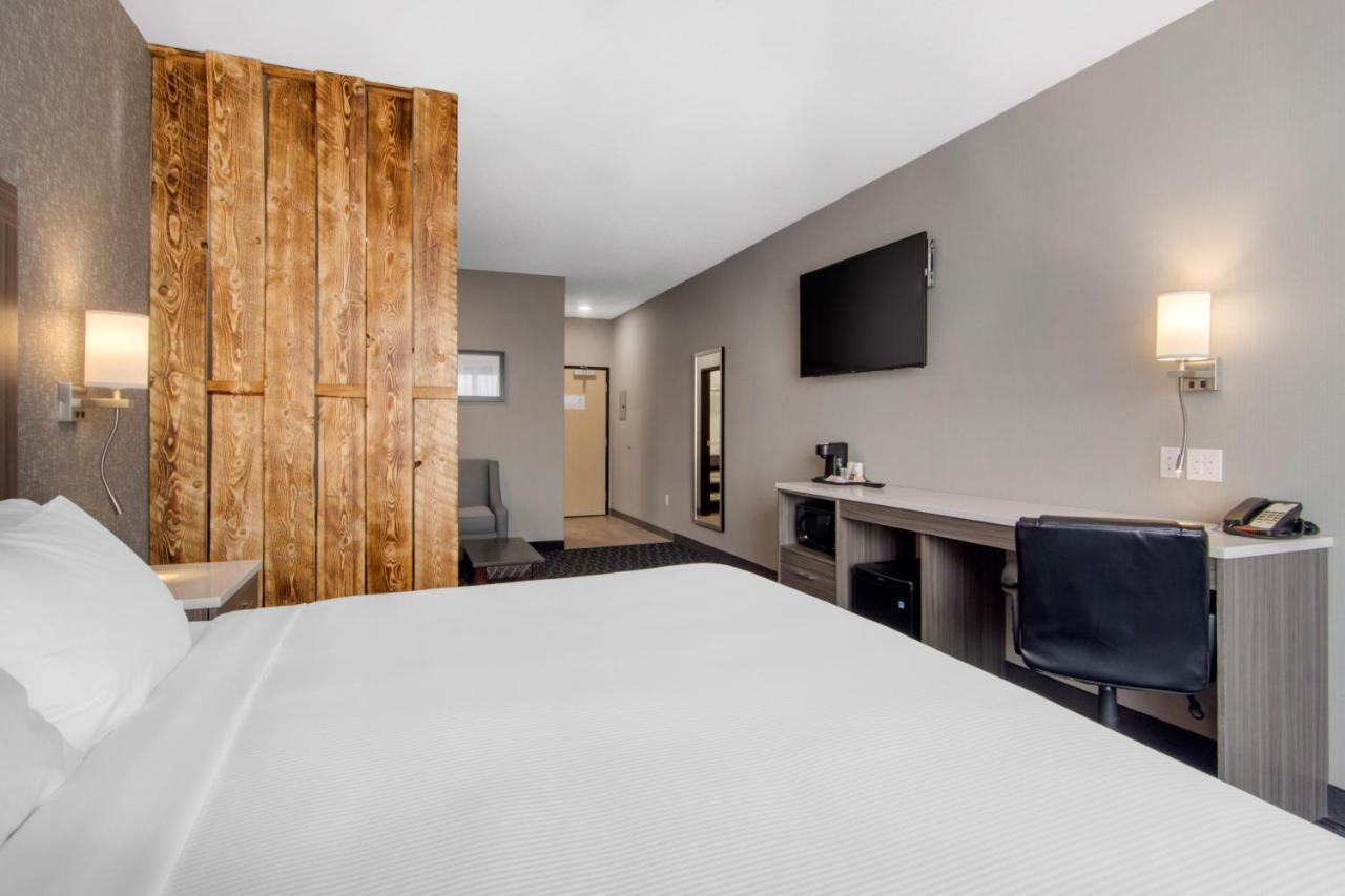 Comfort Inn & Suites North Battleford Ngoại thất bức ảnh